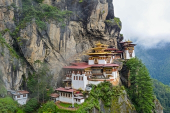 job-Bhutan-unsplash